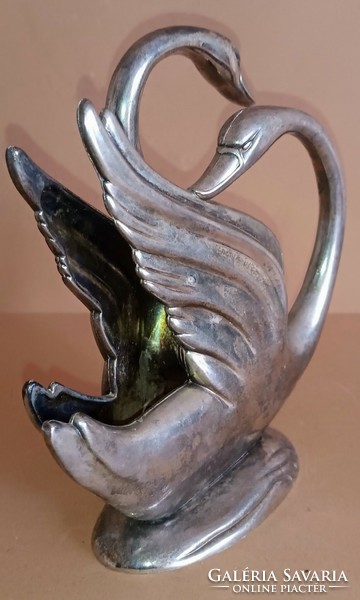 Pair of art-deco napkin holders with nickel-plated swans. Negotiable.