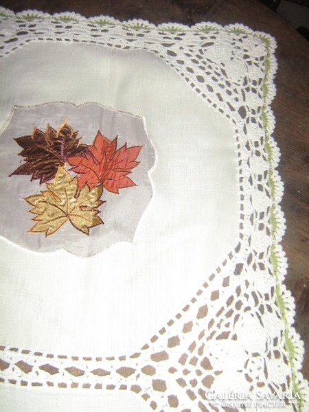 Beautiful handmade crocheted organza insert sewn leaf patterned special tablecloth