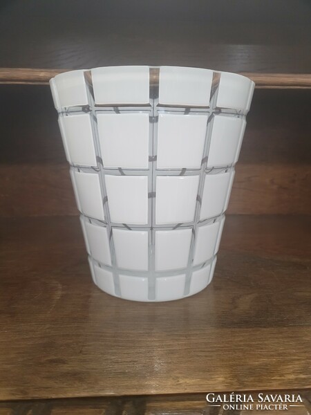 Ajka crystal metropolitan white Faberge collection large vase or champagne bucket!