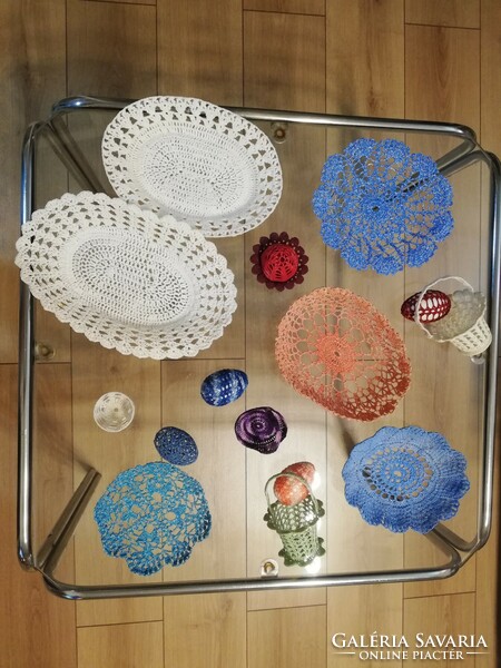 Hand-crocheted decorative bowls, small baskets and decorative eggs