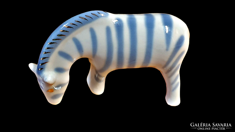 Ukrainian porcelain. Polonne zebra.
