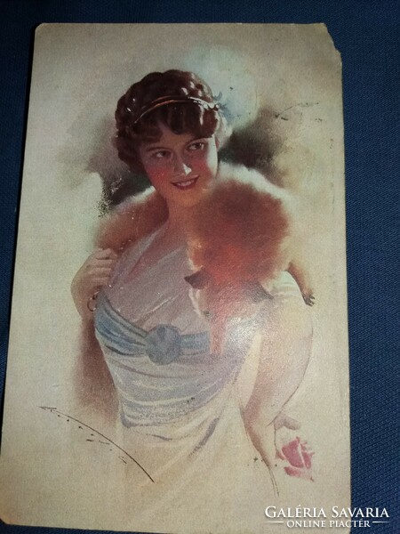 1908 Monarchy postcard with a painting of a lady in the pictures