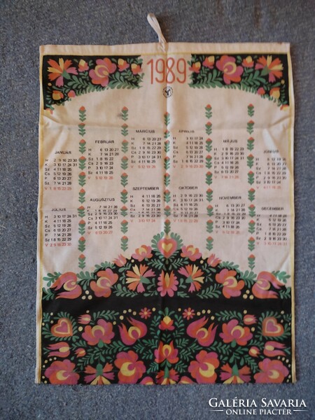 Annual textile wall calendar 1989