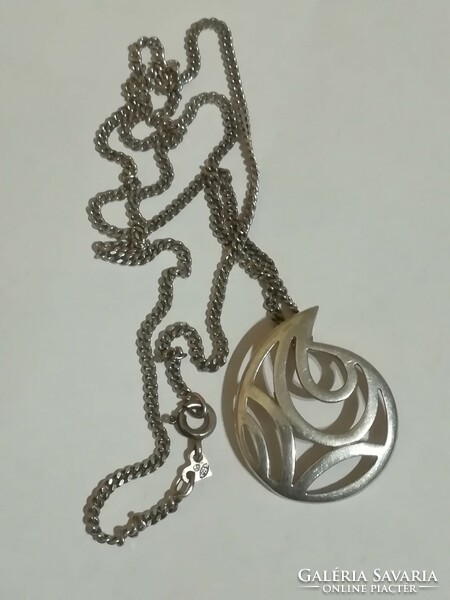 Silver /925/ necklace with pendant. 9.9 Gr.