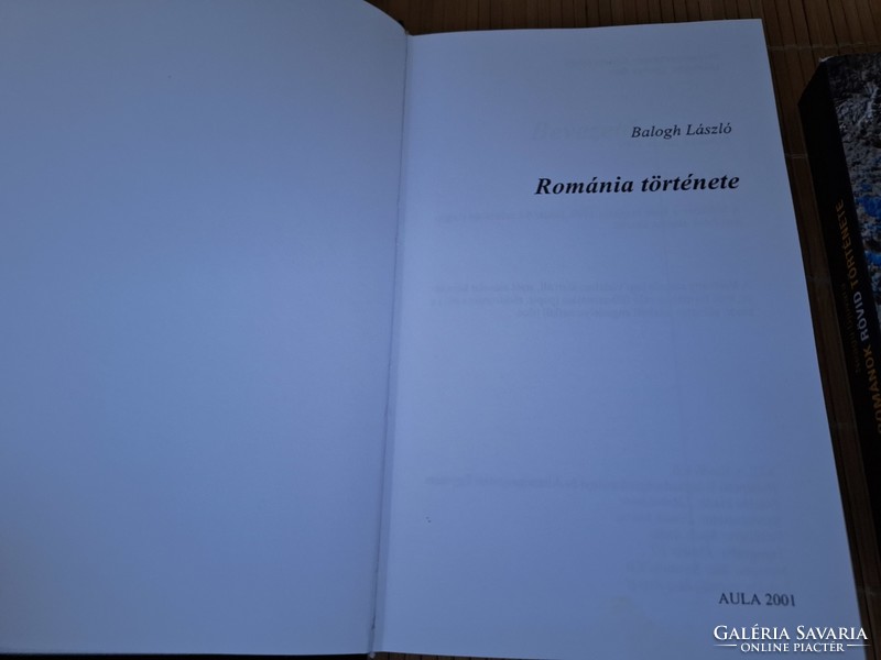Románia története és A románok rövid története egyben.4500.-Ft.