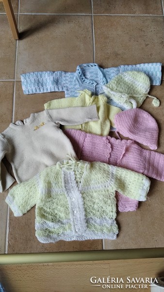 Old knitted baby clothes or toy clothes {v19}