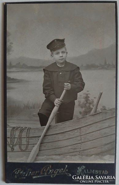 Swedish business card, cdv, from Selma Angel's studio, around 1910, photo of a boy in a boat.