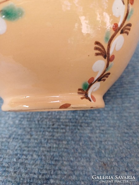 A thin ceramic bird vase from Hódmezővásárhely