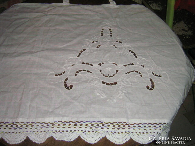 Gorgeous Vintage Style White Madeira Embroidered Hand Crocheted Lace Ears Stained Glass Curtain