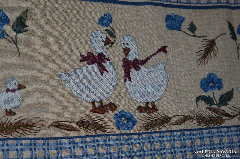 Goose tablecloth with large woven pattern - bedspread