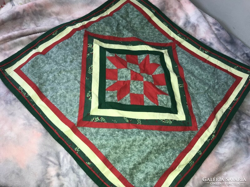 Christmas patchwork tablecloth 72x72 cm (table center)