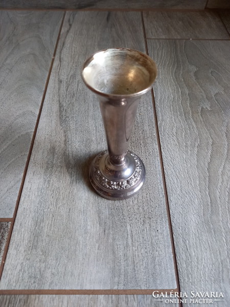 Szép régi ezüstözött váza (13,5x6,4 cm)