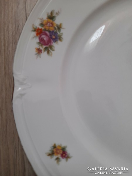 Drasche flower patterned plates
