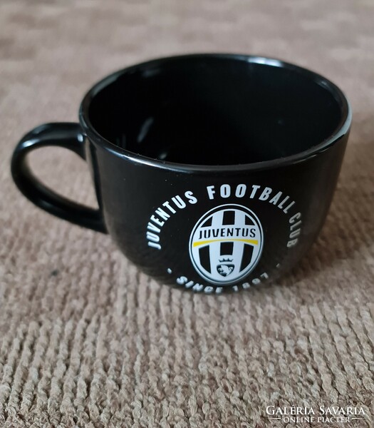 Juventus fehér és fekete színű bögre