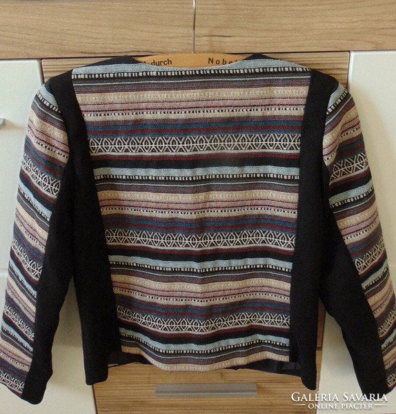 Elegant women's blazer with Aztec pattern, tapestry texture 36/s