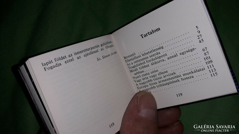 1979.Sz. Simon István :Vizek és emberek (minikönyv) könyv a képek szerint SZEGED