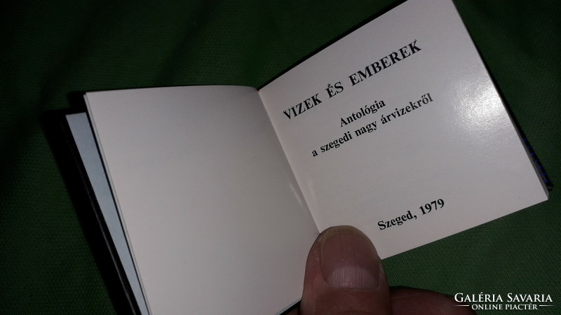 1979.Sz. Simon István :Vizek és emberek (minikönyv) könyv a képek szerint SZEGED
