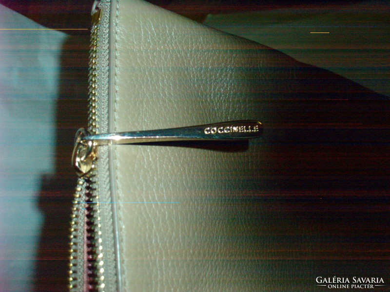 Vintage coccinelle beige leather shoulder bag