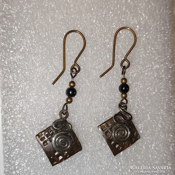 Beautiful copper earrings