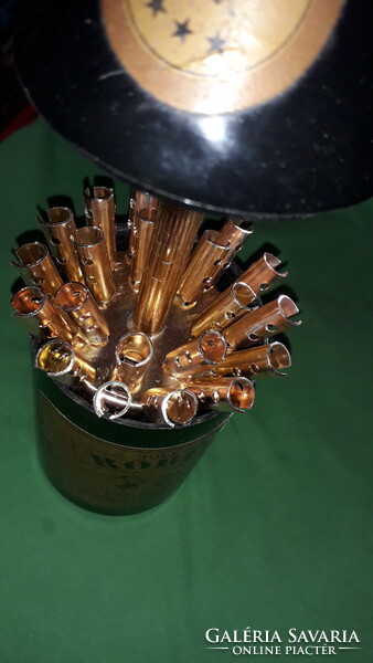 Retro vicces francia konyaküveg plasztik asztali cigarettatartó kínáló 20 szál 28 cm a képek szerint