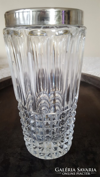 Thick crystal vase with silver-plated metal rim
