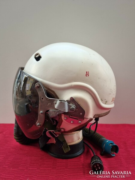 Mig zs3 pilot, pilot helmet. With full equipment