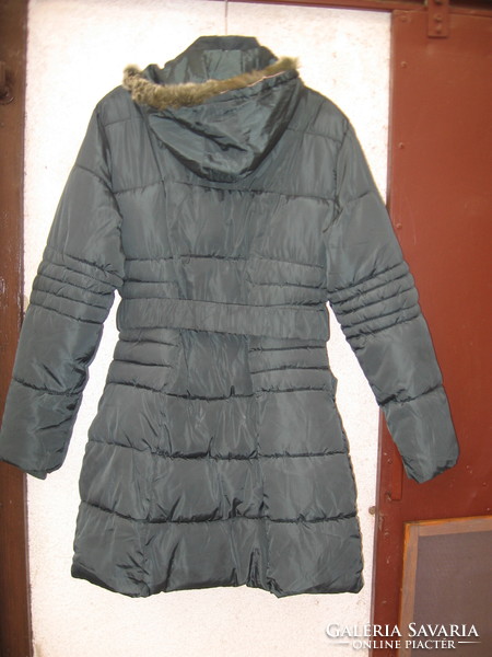 Warm women's puffy winter coat dark green