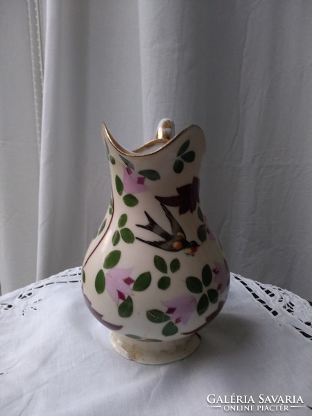 Monarchy-era jug with a hand-painted pattern with birds