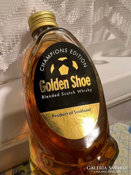 Whiskey golden shoe