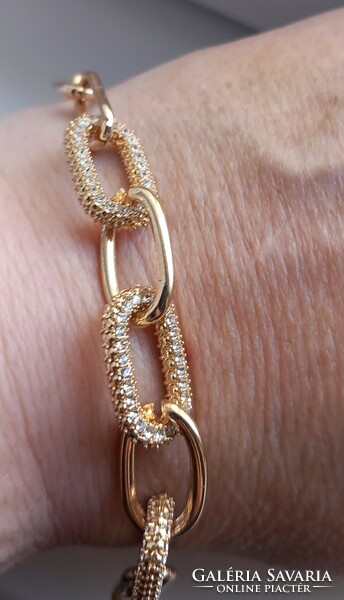 Gold-plated chain bracelet with rhinestones.