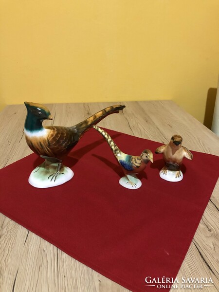 Bodrogkeresztúr bird figurines