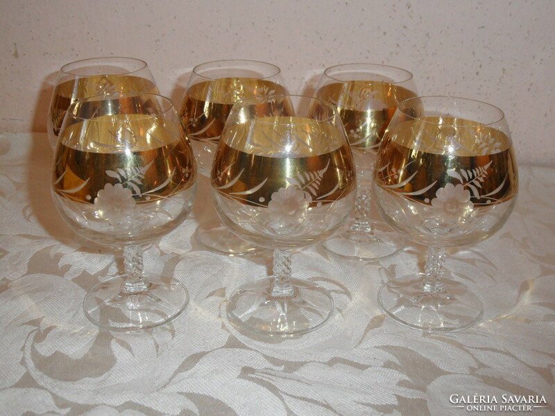 Bohemia polished glass whiskey glass with gold pattern (6 pcs.)
