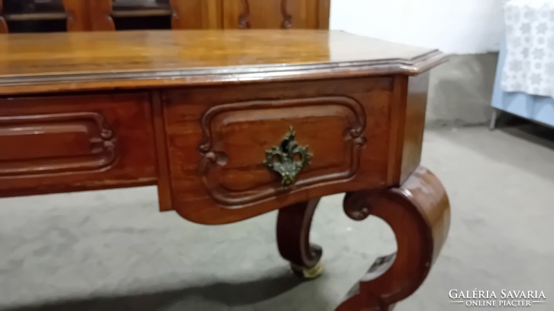 Baroque desk 1780-1800