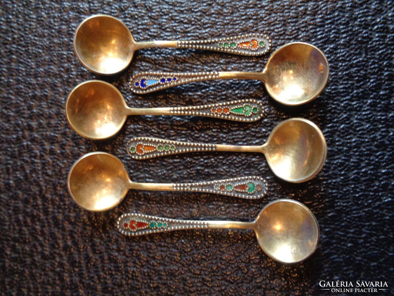 Enameled silver spice spoon set