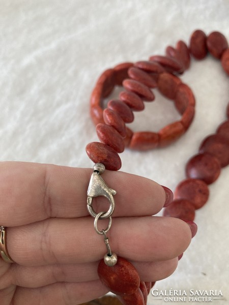 Coral jewelry set / necklace, bracelet