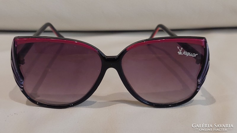 Retro sunglasses jaguar