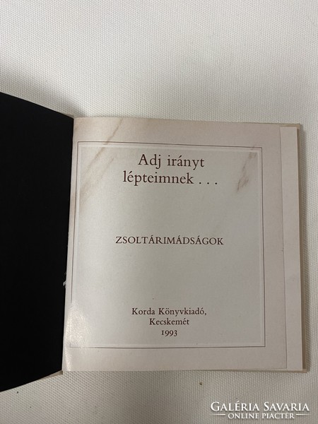 Minikönyvek: 4 db vallási témájú minikönyv (1979. és 1993.)