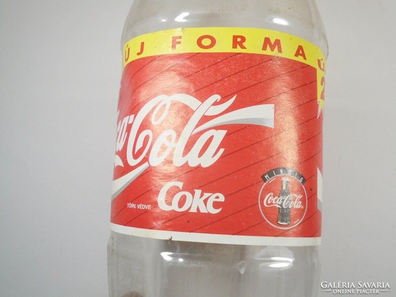 Retro coke coca cola soft drink bottle - plastic bottle - 1995, 2 liters