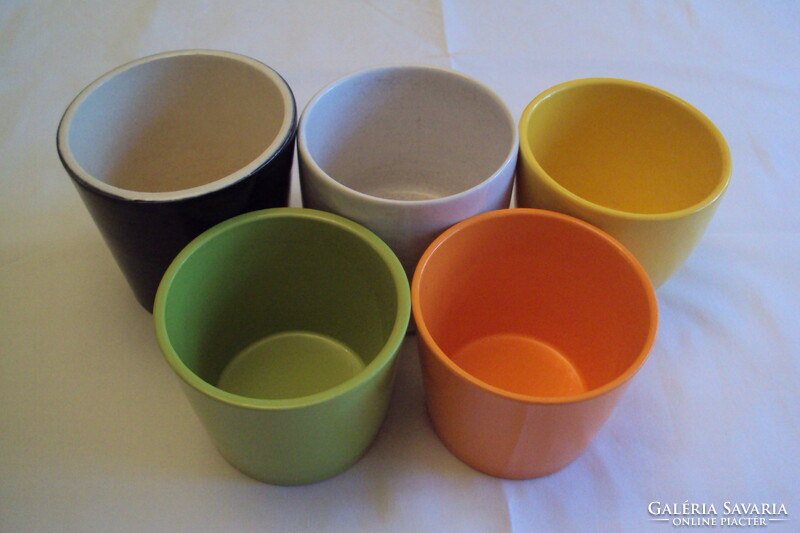 5 Pcs. Smaller size --- /10 x 10 cm---10 x 8 cm/ colorful glazed ceramic bowls. (Together)