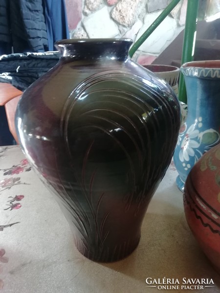 Its very nice retro vase is in the condition shown in the pictures