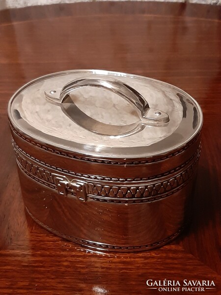 Large silver-plated jewelry box with plush lining inside, the top can be engraved