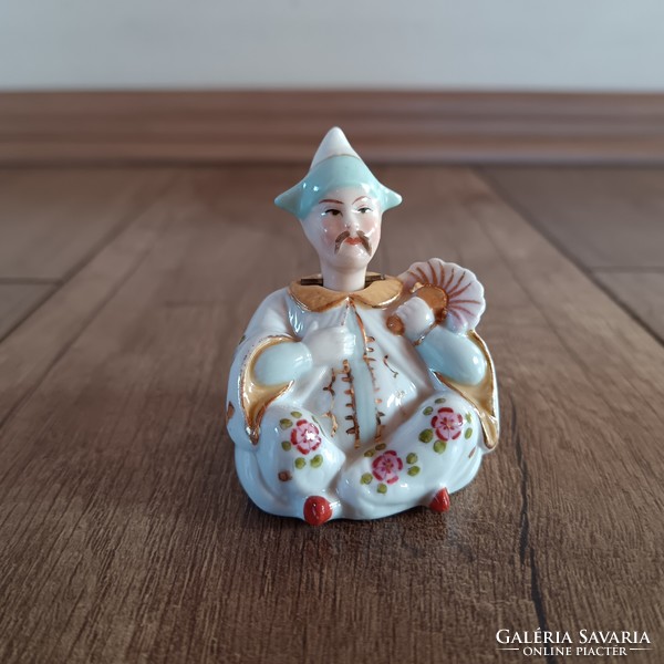 Antique Chinese porcelain bologna pagoda figure
