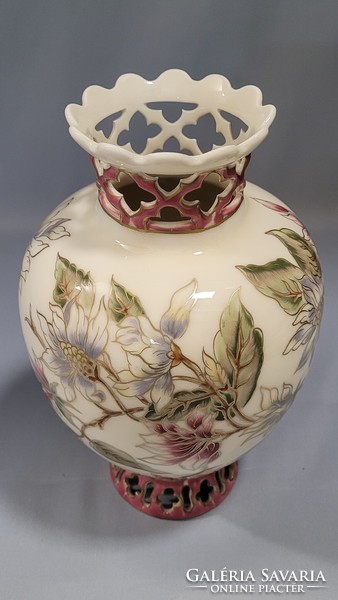 Zsolnay hand-painted porcelain flower vase with openwork rim