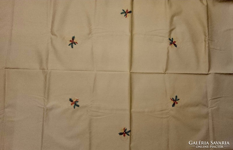 Linen tablecloth for Christmas