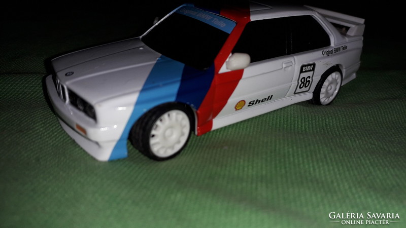 Minőségi SHELL V-POWER fém modell - játék kisautó BMW M6 RALLY sport kb.1:43 méret a képek szerint
