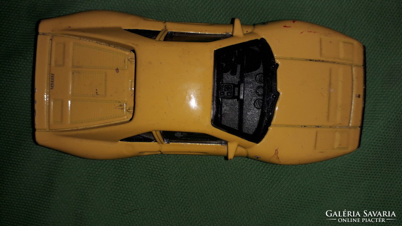 Quality burago metal model - toy small car ferrari gto 1:43 size according to the pictures