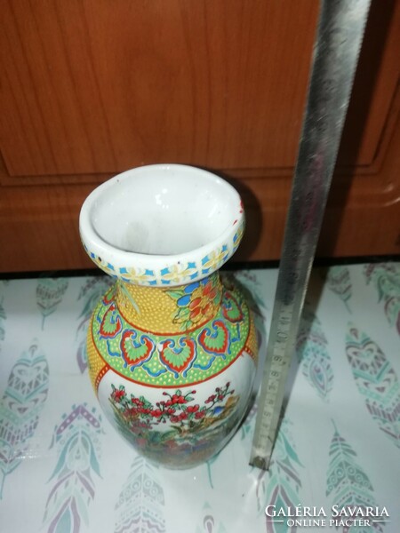 Porcelain vase, Chinese 9.. It is in the condition shown in the pictures