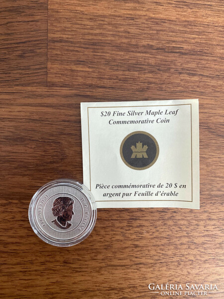 $20 Silver maple leaf medal