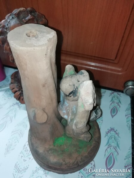 Ceramic lamp 12. In the condition shown in the pictures