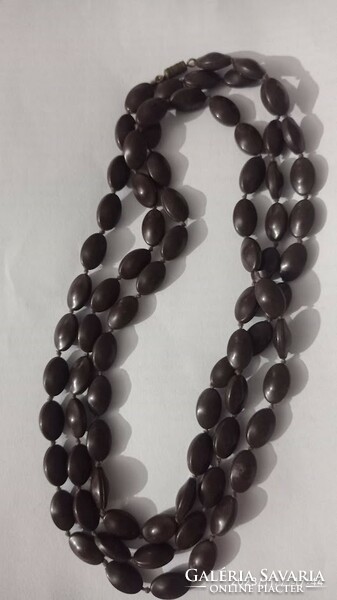 Vintage plastic necklace, rockabilly style women's jewelry